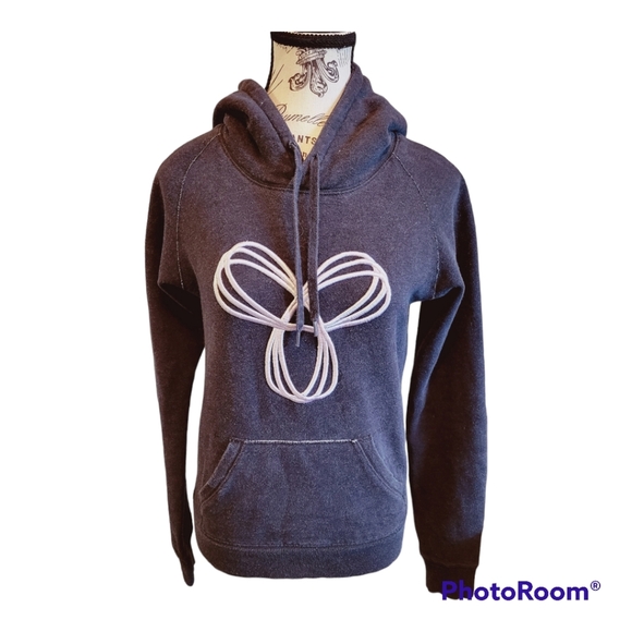 ARITZIA Tna Baltic Embroidered Pullover Hoodie - Picture 2 of 6